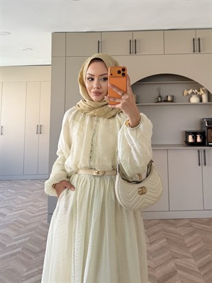Diana Düğmeli Etekli Takım Ekru (5723)