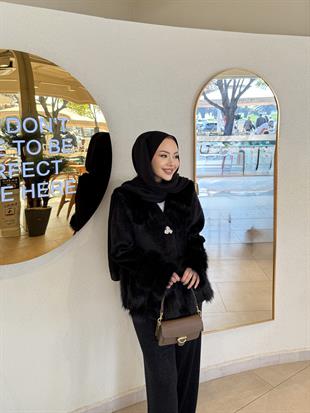 Diva Kürk Detaylı Angora Hırka/Ceket Siyah