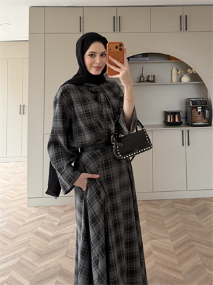 Ebony Bağlamalı Ekose Etekli Takım Füme (2336)