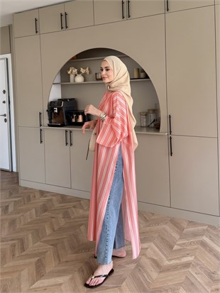 Ely Çizgili Saten Yırtmaçlı Bluz  Somon (4536)