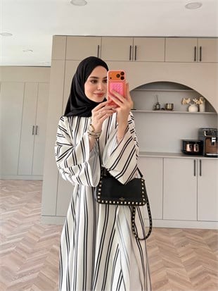 Ely Çizgili Saten Yırtmaçlı Bluz Siyah (4536)