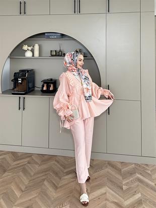 Faye Pantolonlu Takım Pudra