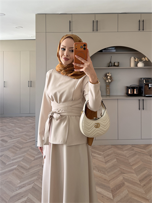 Gazel Önden Yırtmaçlı Etekli Takım Bej (4417)