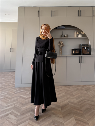 Gazel Önden Yırtmaçlı Etekli Takım Siyah (4417)