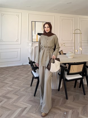 Helin Düğme Detaylı Pantolonlu Takım Vizon (4512)