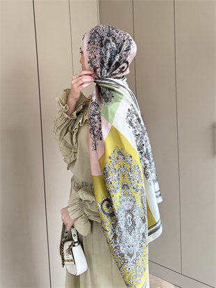 Hint İpeği Kare Desen Şal Pembe/Yağ Yeşili 097