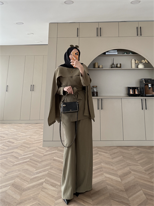 Holah Pelerinli Üçlü Takım Haki (2309)