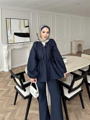 İncili Takım Lacivert