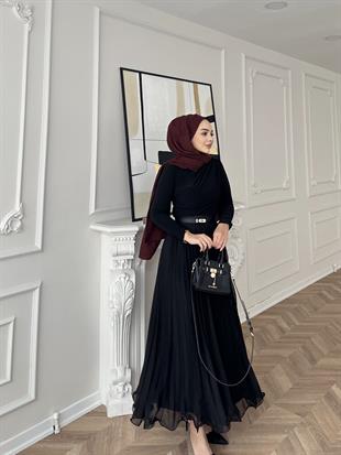 İthal Şifon Piliseli Etek Siyah 