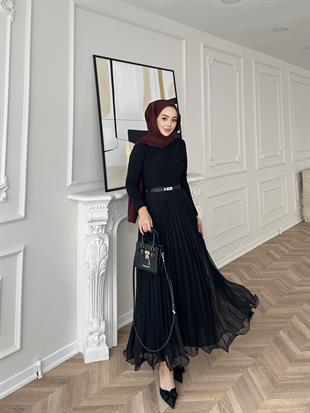 İthal Şifon Piliseli Etek Siyah 