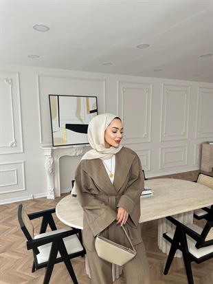 Peka Yakalı Takım Vizon