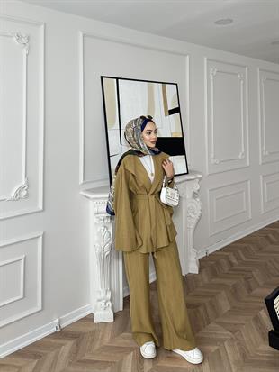 Peka Yakalı Takım Yağ Yeşili