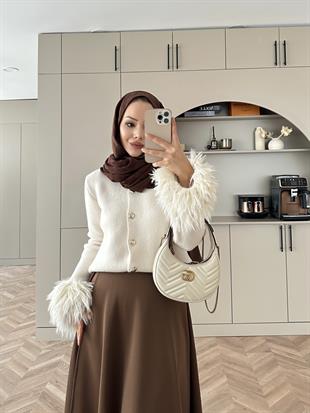 Kalp Düğmeli Angora Hırka Bej