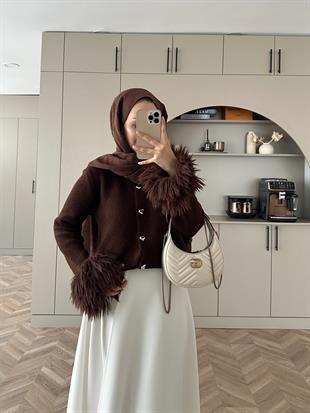 Kalp Düğmeli Angora Hırka Kahve