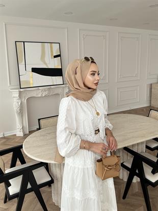 Kate Elbise Ekru