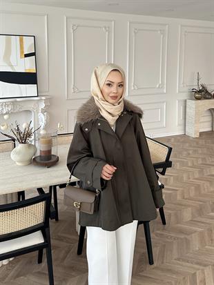 Kürk Detaylı Parka Haki