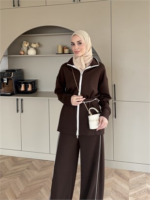 Kuvars Çizgi Detaylı Oysh Pantolonlu Takım Kahve (6400)