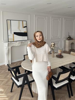 Lilyum İç Elbiseli Süveter Takım Bej