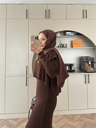 Lilyum İç Elbiseli Süveter Takım Kahve