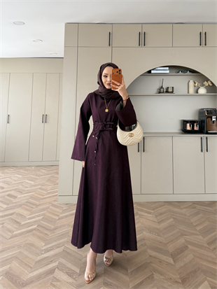 Lucia Kot Elbise Mürdüm (2003)