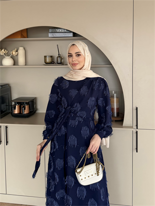 Mandy Yandan Bağlamalı Tüy Detaylı Elbise Lacivert (5506)