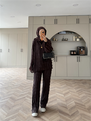 Mathis Büzgülü Takım Acı Kahve (2016)