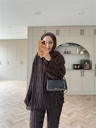 Mathis Büzgülü Takım Acı Kahve (2016)