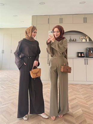 Monvi İnci Detaylı Asimetrik Pantolonlu Takım Haki