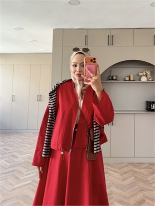 Moon Trenç Etekli Takım Kırmızı (4571)