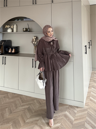 Nada Dantel Detaylı Pantolonlu Takım Kahve (2023)