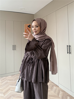 Nada Dantel Detaylı Pantolonlu Takım Kahve (2023)