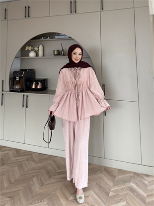 Nada Dantel Detaylı Pantolonlu Takım Pembe (2023)