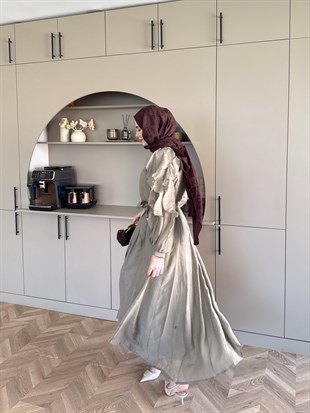 Nura Fırfır Detaylı Elbise Haki (4481)