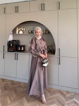 Nura Fırfır Detaylı Elbise Vizon (4481)