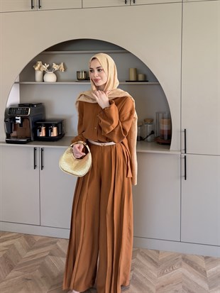 Ranua Düğme Detaylı Pantolonlu Takım Camel (5815)