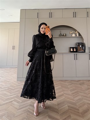 Riviera Çiçek Baskılı Etekli Takım Siyah (5790)