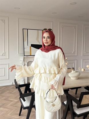 Rovika Fırfırlı Pantolonlu Takım Krem (4515)