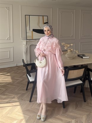 Roxanne Fırfırlı Ceketli Etekli Takım Pembe (2021)