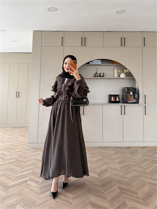 Roxanne Fırfırlı Ceketli Etekli Takım Kahve (2021)
