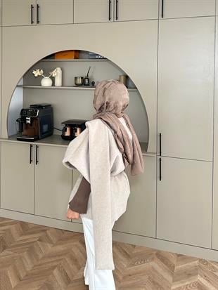 Şal Detaylı Kaban Bej