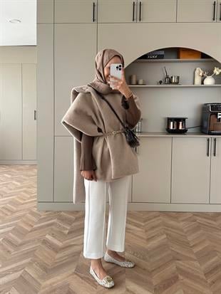 Şal Detaylı Kaban Bej