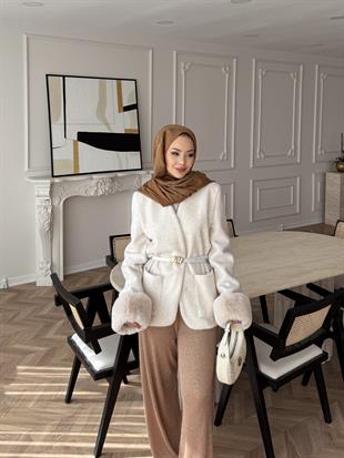 Sasha Kürk Detaylı Ceket Ekru