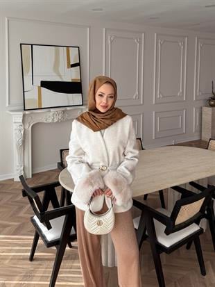 Sasha Kürk Detaylı Ceket Ekru