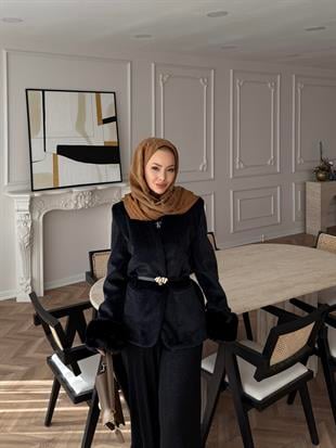 Sasha Kürk Detaylı Ceket Siyah