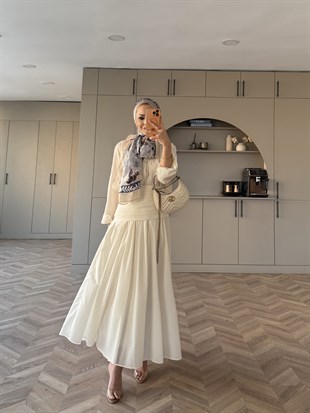 Seha Drapeli Bel Detaylı Etekli Takım Beyaz (2017)