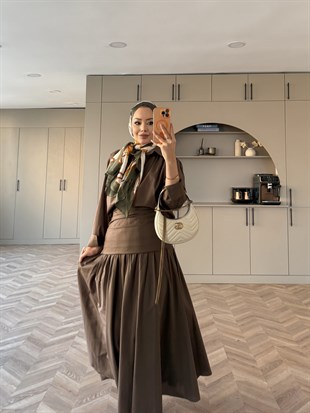 Seha Drepeli Bel Detaylı Etekli Takım Kahve (2017)