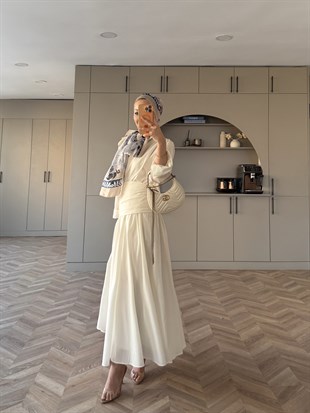 Seha Drapeli Bel Detaylı Etekli Takım Beyaz (2017)