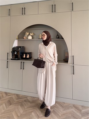 Sera Büzgülü Oysh Pantolonlu Takım Bej (2371)
