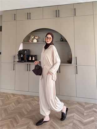 Sera Büzgülü Oysh Pantolonlu Takım Bej (2371)