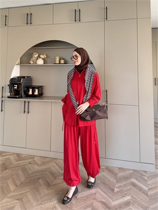 Sera Büzgülü Oysh Pantolonlu Takım Kırmızı (2371)